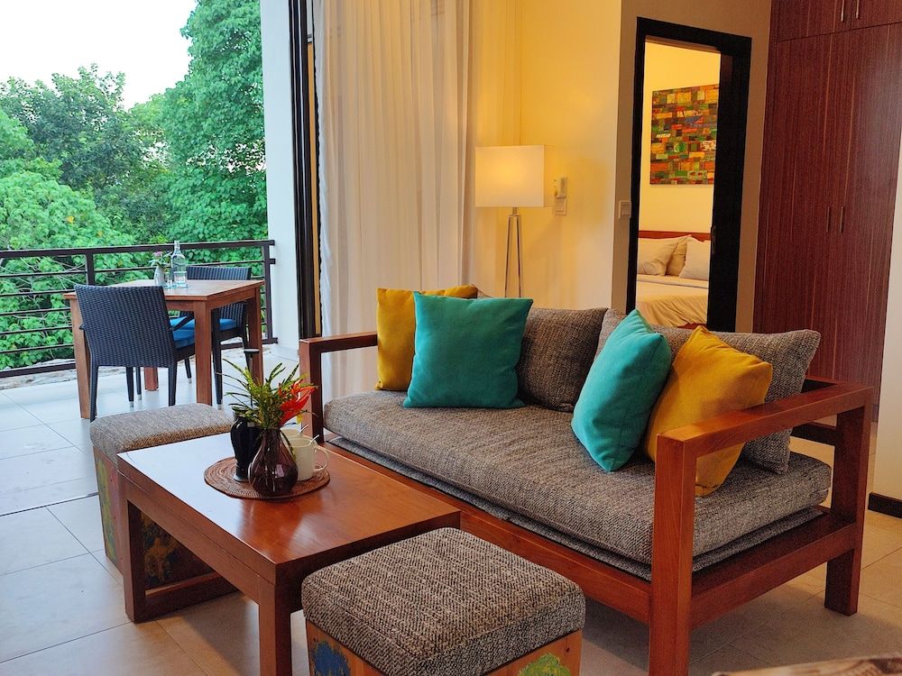 Ranis Lodge Panoramic Villa 2