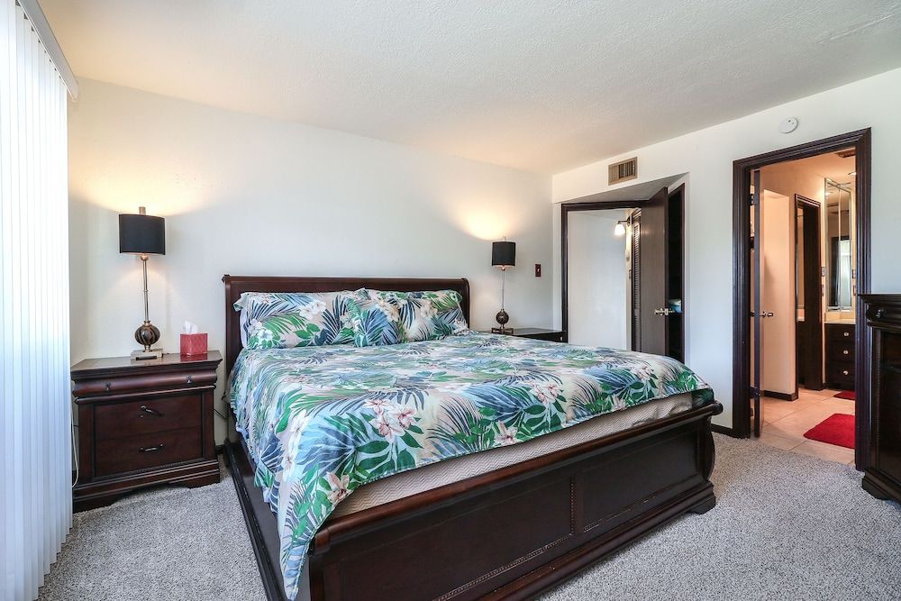 Resort Attractions Signature Condo, 1 Bedroom, Balcony, Lake View