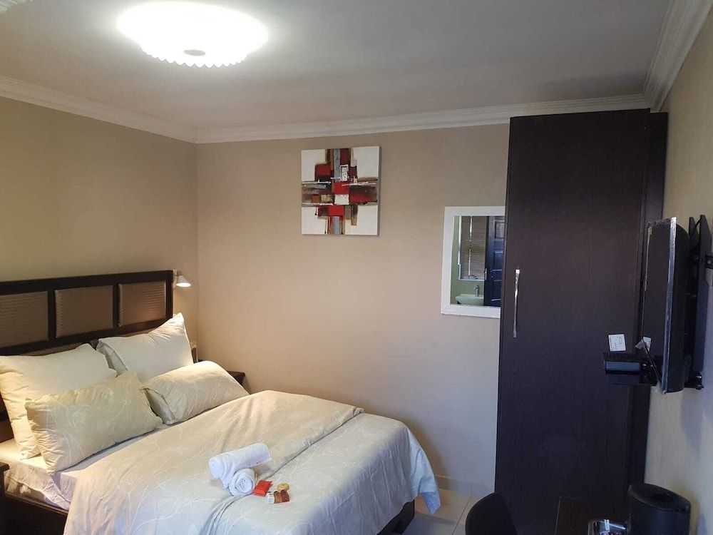 The Royal Prime Guest Lodge Standard Room, 1 Bedroom 2