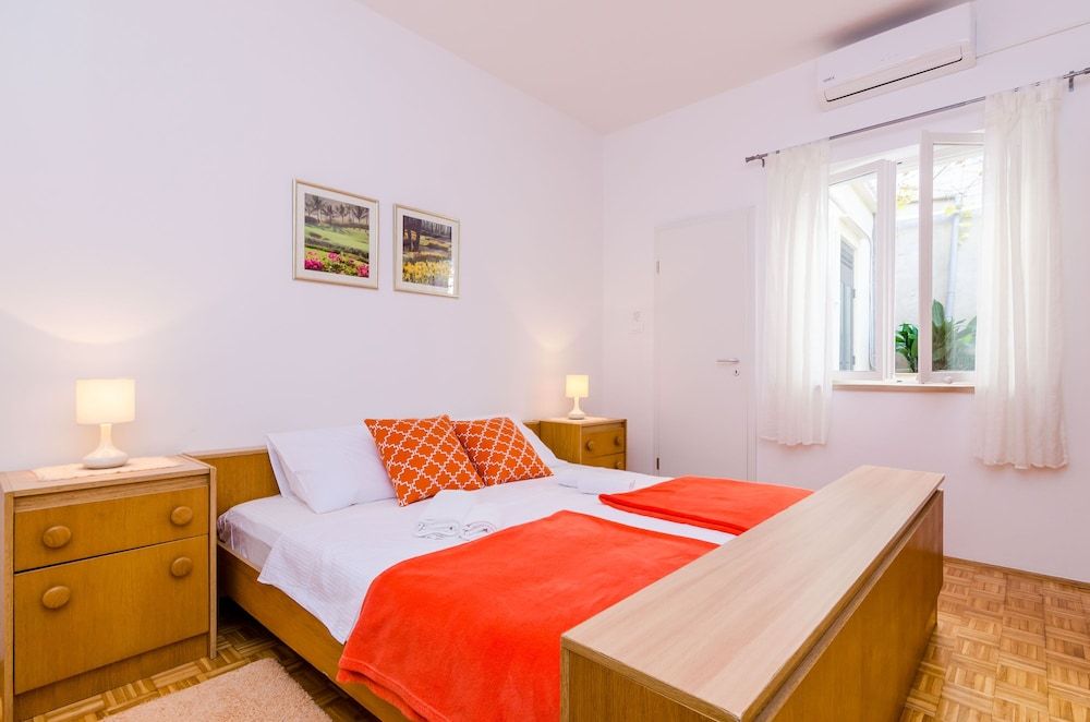 Rooms Batina Double Room (Standard Double Room-2) 2