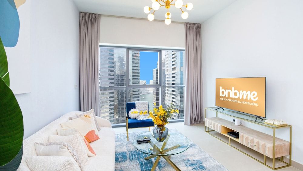 undefined 1B-Bellevue Tower 2-1902 by bnbme homes 8
