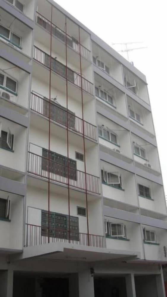 undefined Pakchong Phubade Hotel 8