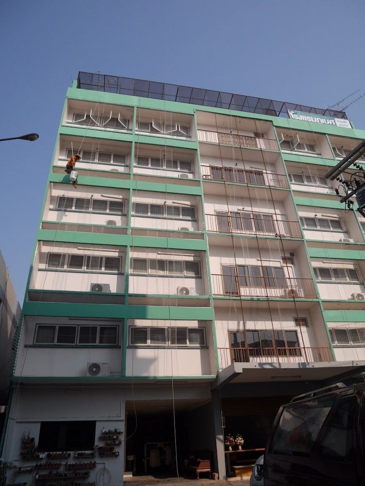undefined Pakchong Phubade Hotel 4