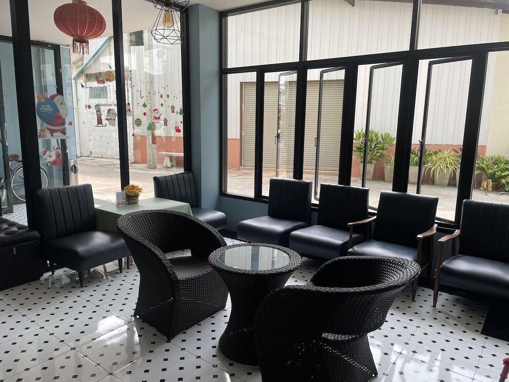 undefined Pakchong Phubade Hotel