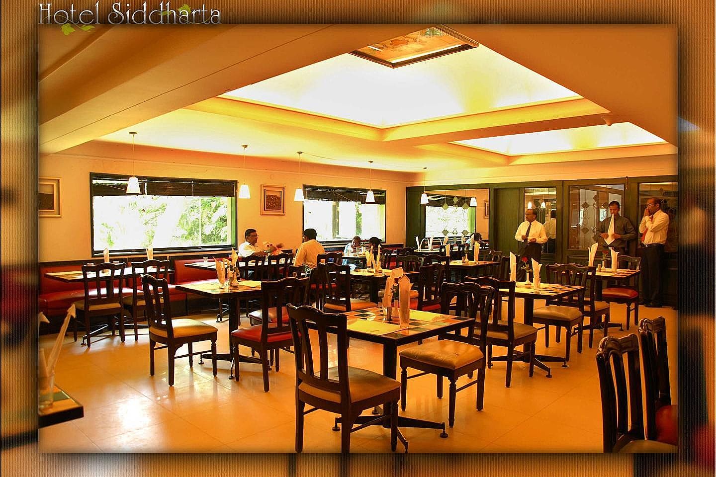 Food & Dining