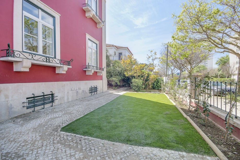 undefined Alvalade Palace 9