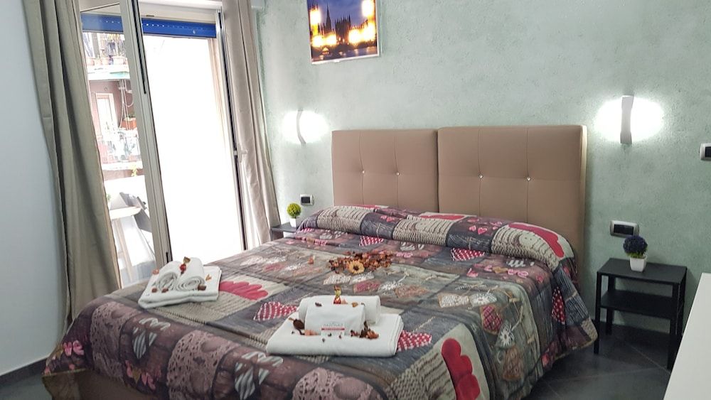 undefined B&B Nazionale 2