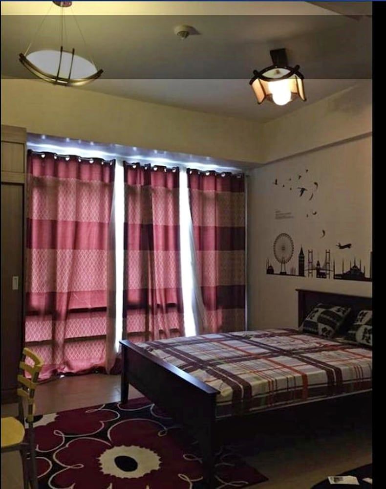 Favila Condotel Units 150 Newport Blvrd