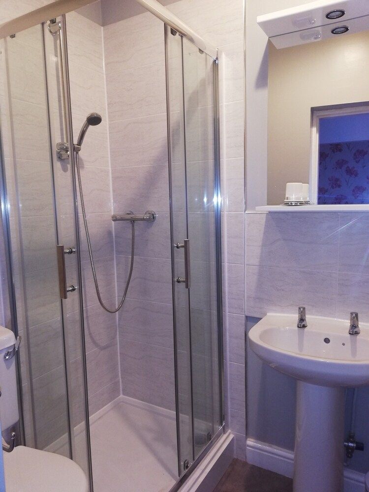 The Lord Nelson Standard Double Room 5