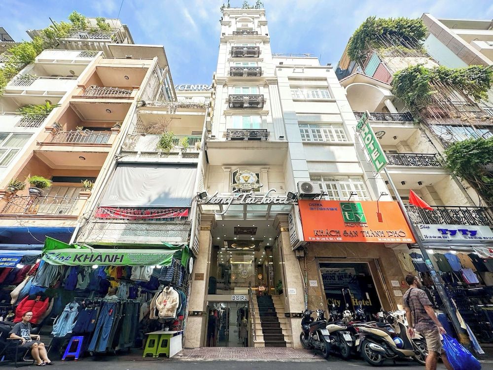 undefined Vuong Tai Hotel 2