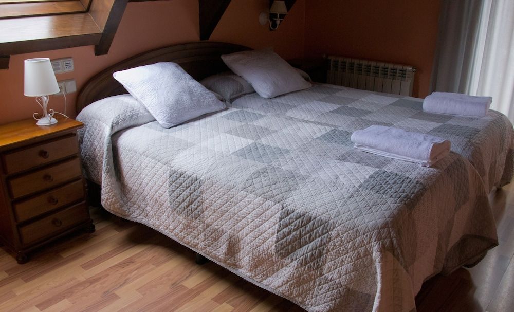 Hotel Eth Saueth Double or Twin Room 9