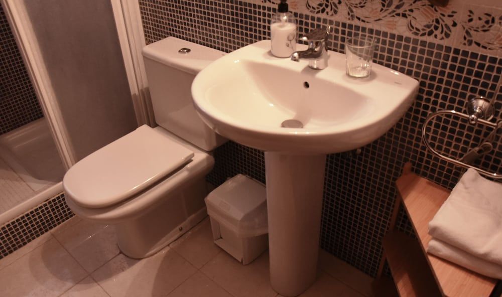 Hotel Eth Saueth Double or Twin Room 23