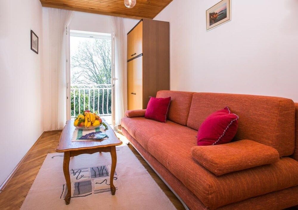 Apartments Anka Apartment (One-Bedroom Apartment with Balcony an) 16