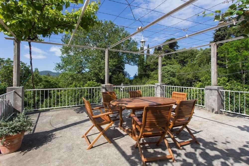 Apartments Anka Apartment (One-Bedroom Apartment with Balcony an) 8