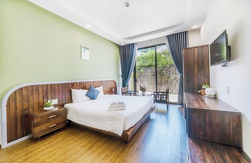 Mega Sky Dalat Hotel Deluxe Double Room 5
