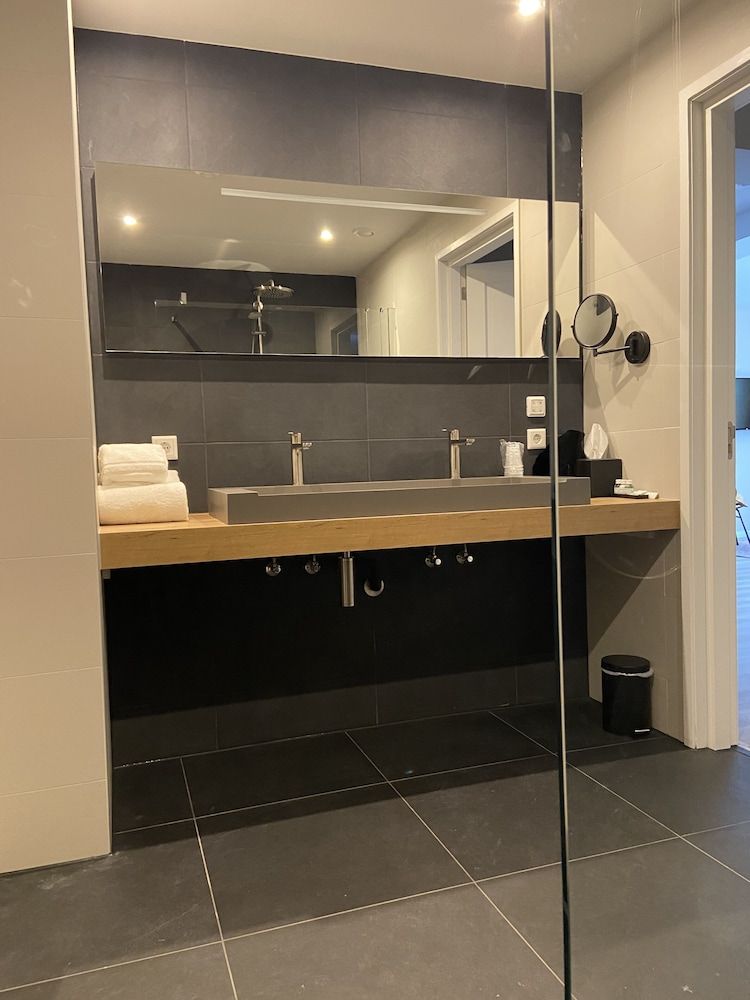 Anna van Chiel Deluxe Quadruple Room, Terrace 5