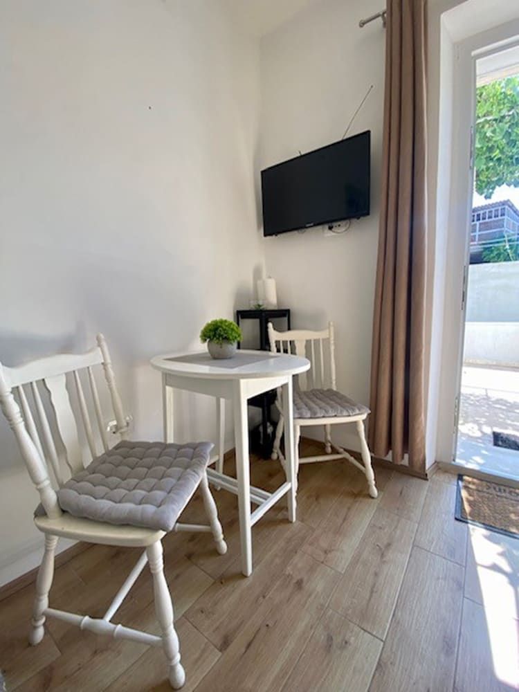 Studios IM City Studio 8