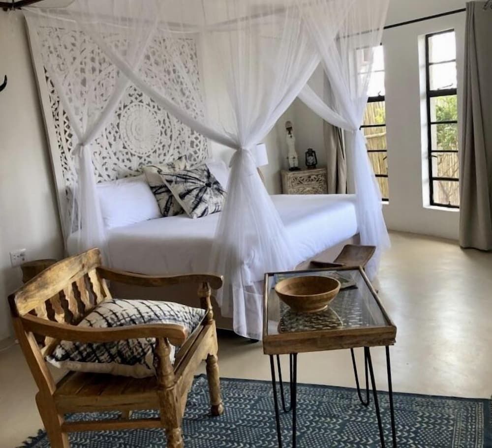 The Wild Blue Lodge SAFARI & SPA Luxury Figue Tree Cottage (3) 7
