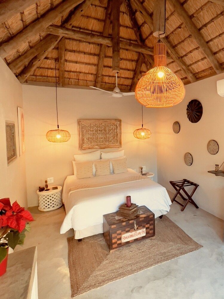 The Wild Blue Lodge SAFARI & SPA