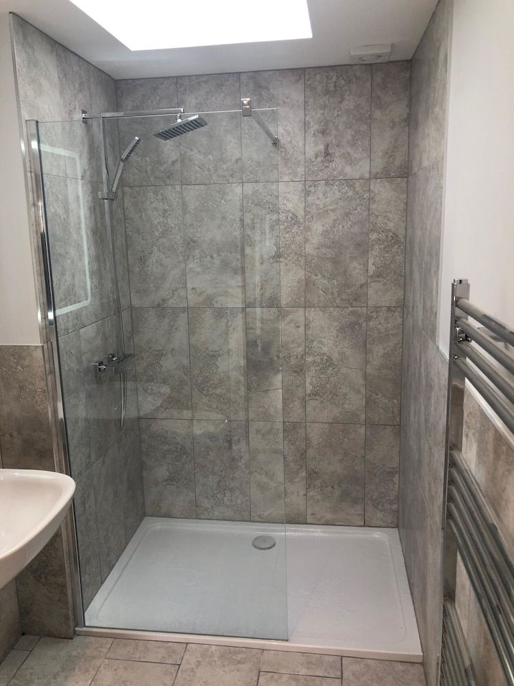 Hamilton Arms Apartment, Accessible, Ensuite (Single Storey) 15