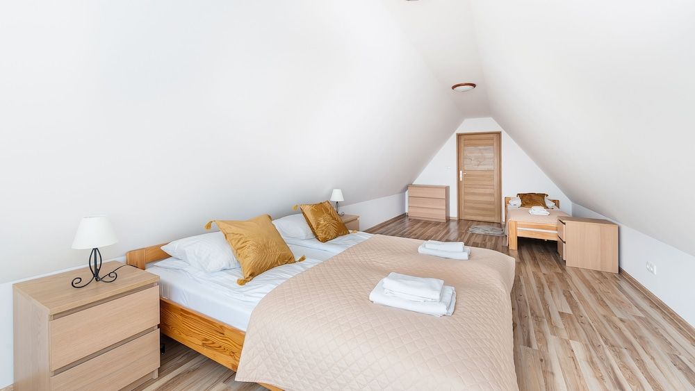 Apartment (2-Droga do Olczy 11)