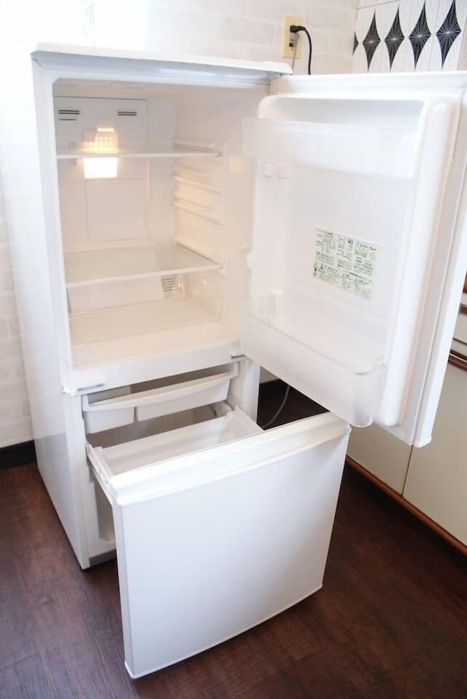 Mini-Refrigerator