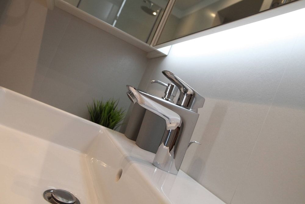 Temple Apartments Exclusive Studio, Terrace 8