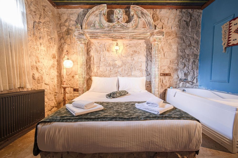 undefined Deluna Cappadocia 4