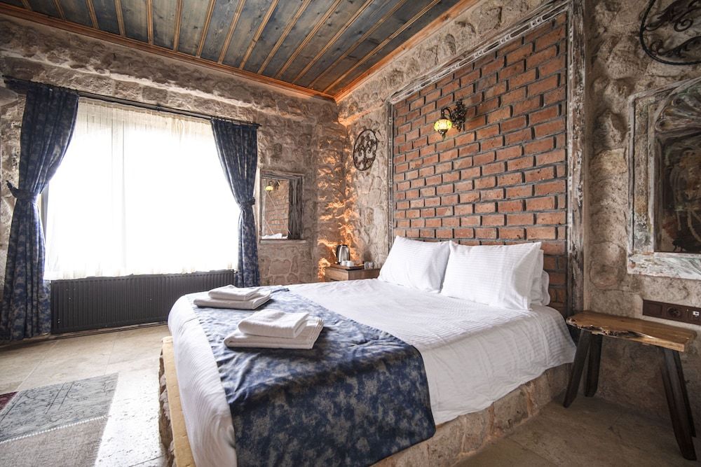 undefined Deluna Cappadocia 5