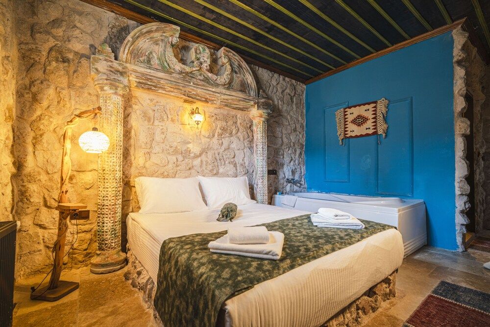 Deluna Cappadocia Cift Kisilik Oda-Jakuzili 2