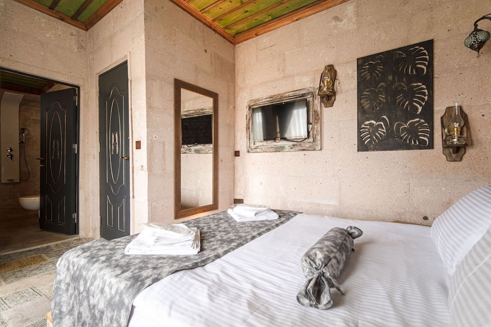 undefined Deluna Cappadocia 2