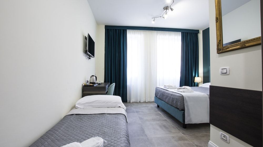 undefined Regolo Rooms Vaticano