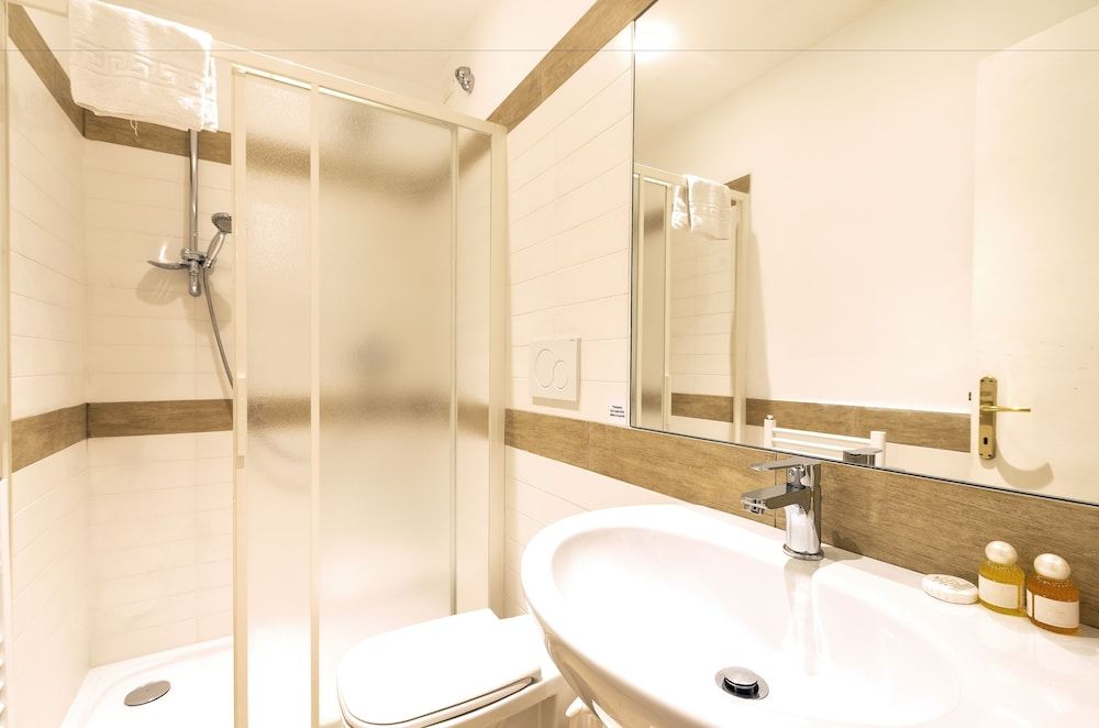 Monti Friendly Rome House Apartment, 2 Bedrooms 10