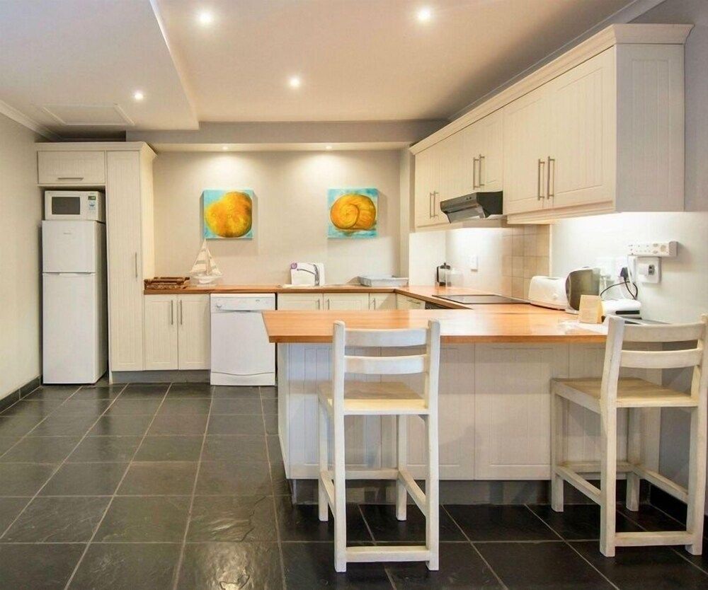 Zeezicht Apartments Comfort Apartment, 2 Bedrooms (Palm) 4