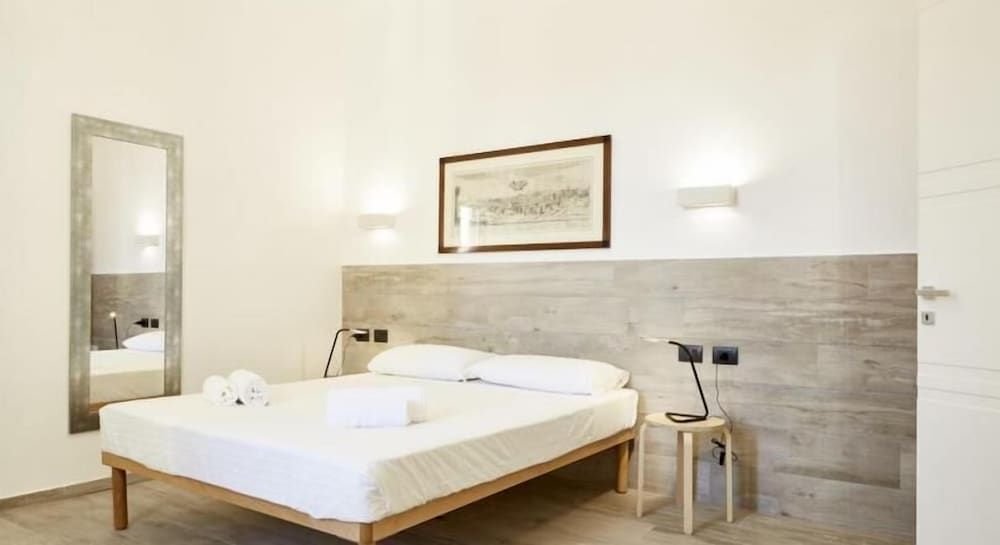 undefined Raffaela's Suite & Rooms