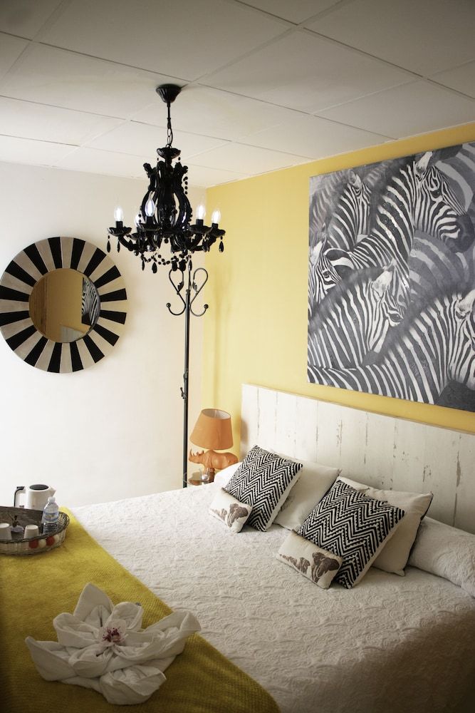 Hostal La Fonda Double Room, Private Bathroom 30