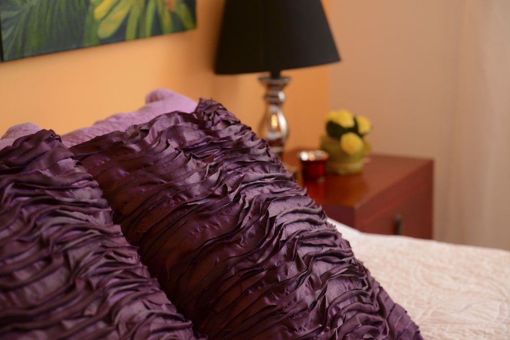 Hostal La Fonda Double Room, Shared Bathroom 6