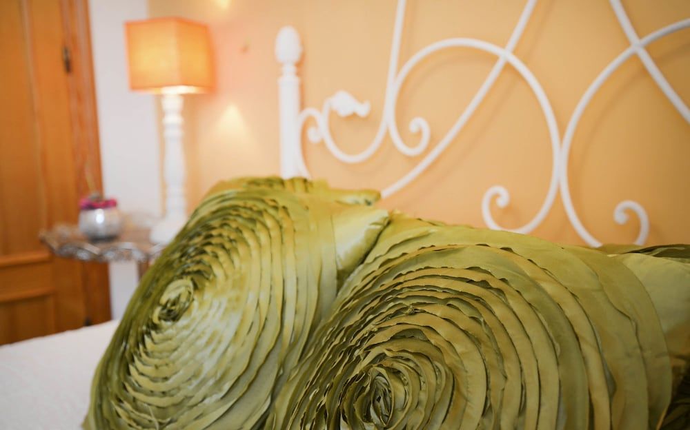 Hostal La Fonda Double Room, Private Bathroom 12