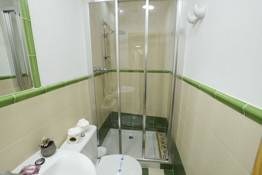 Hostal La Fonda Double Room, Private Bathroom 48