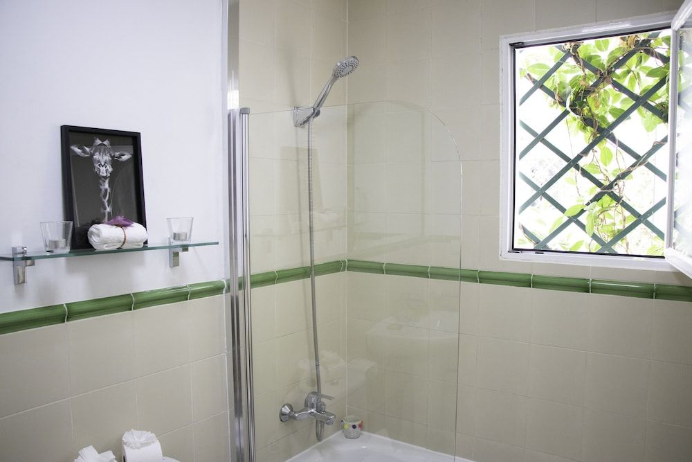 Hostal La Fonda Double Room, Private Bathroom 49