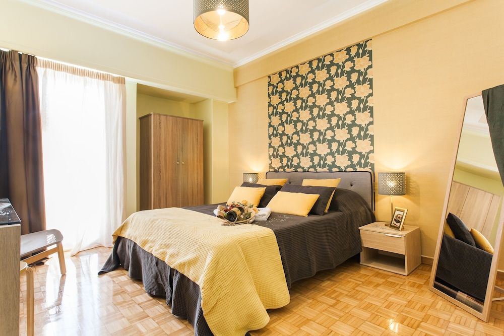 undefined Big Central Metro Station Apartment 2 9