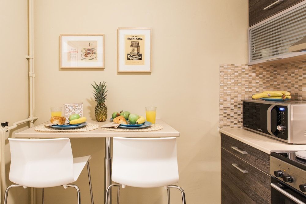 Big Central Metro Station Apartment 2 Apartment, 4 Bedrooms, City View 14