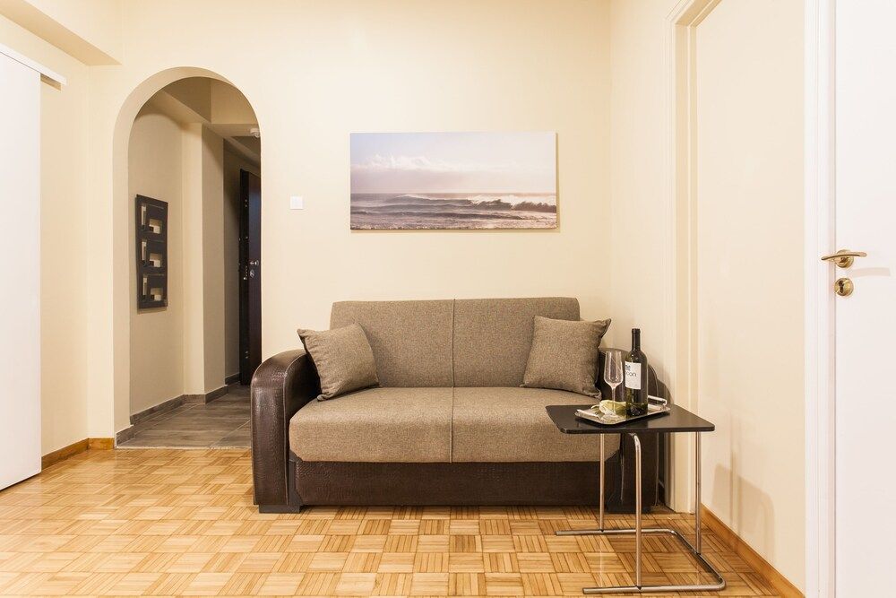 Big Central Metro Station Apartment 2 Apartment, 4 Bedrooms, City View 20