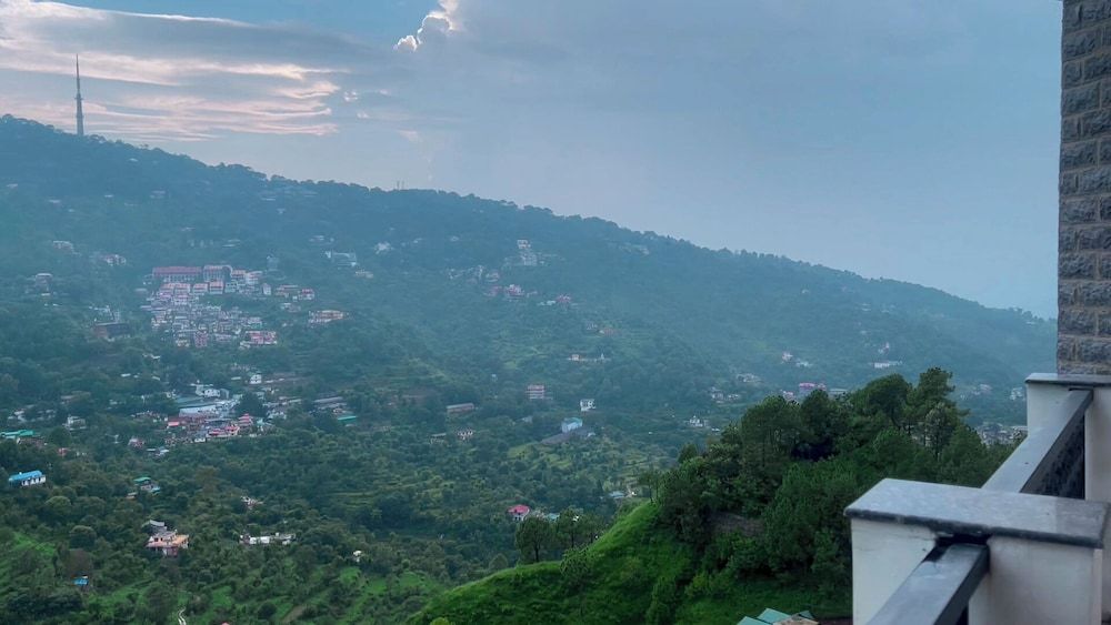 undefined Rosetum Kasauli 2