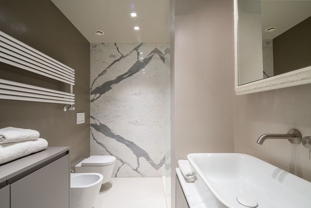 Florence Luxury Apartment al Duomo by Mmega Luxury Apartment, 3 Bedrooms 15