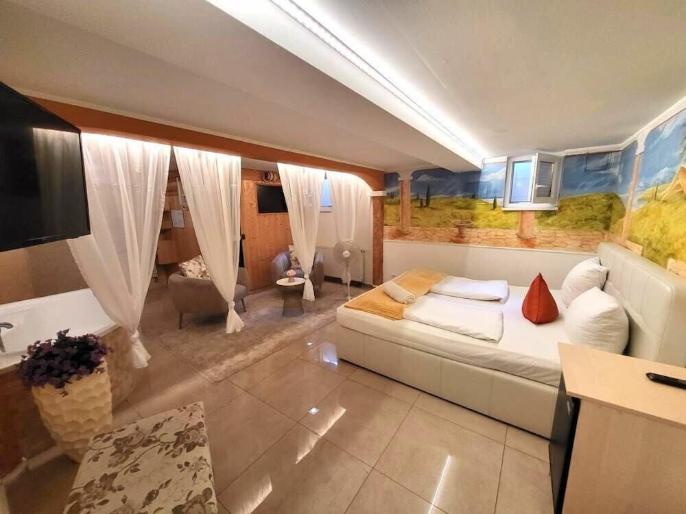 Penzion Janka Romantic Room (Sauna for a fee)