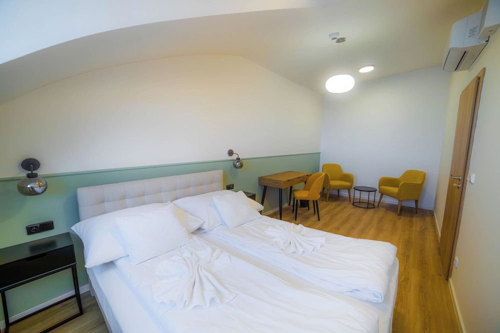 undefined LUMA TERRA PRAGUE 5
