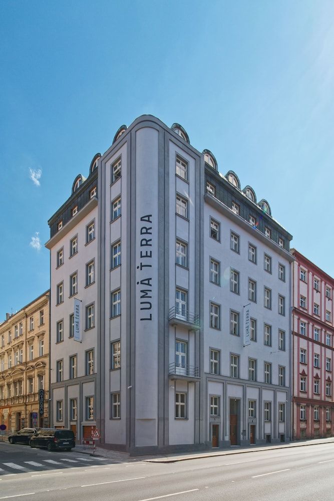 undefined LUMA TERRA PRAGUE 6