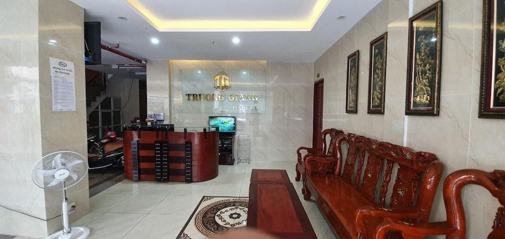 undefined Truong Giang Hotel 9