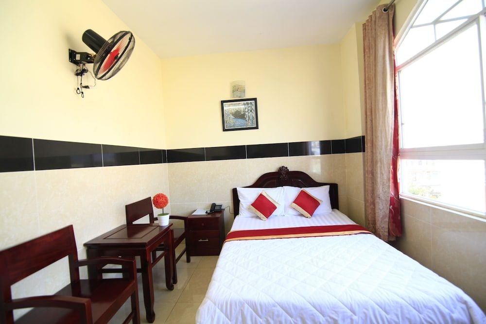 undefined Truong Giang Hotel 3